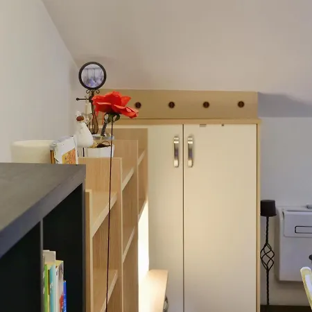 Apartamento Perla Del Castrum Originale Monolocale-mansardina Nella Vecchia *